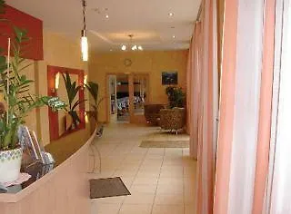 Otel A&o Hauptbahnhof