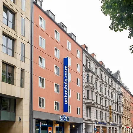 A&o Hauptbahnhof Otel Münih