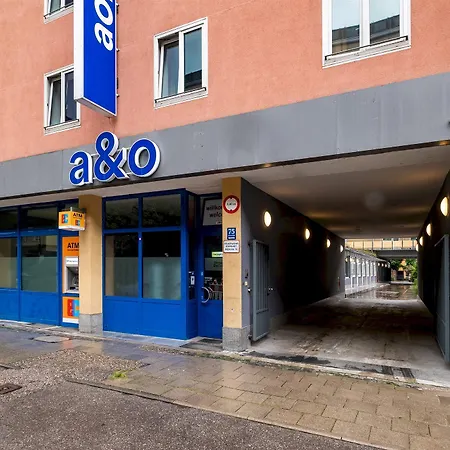 Hotel A&o Hauptbahnhof 2*