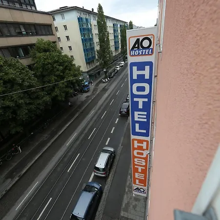 A&o Hauptbahnhof Otel 2*