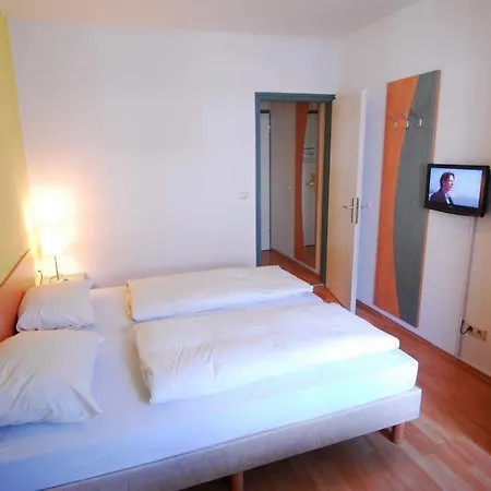 Otel A&o Hauptbahnhof